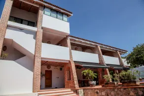 Spectacular House in the Heart of Ajijic - Image 2