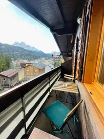 Cozy penthouse overlooking the Dolomites - Image 5