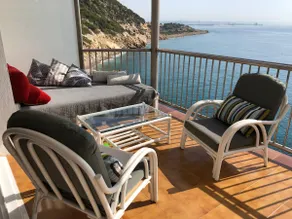 Escapade to unique place with direct sea access - Image 5
