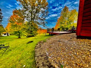 Cedar Hill Retreat, King Bed, 108 Acres of Privacy - Image 3