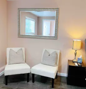 Private Entrance Studio with Cal King Bed - Image 3