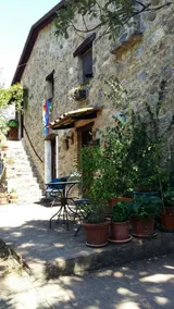 Characteristic stone house - Image 2