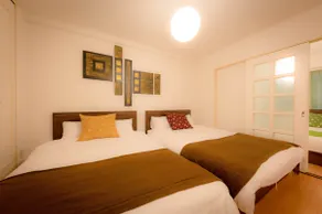 Walking distance to Susukino! Free parking. - Image 5