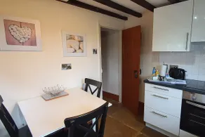 Carpenters Cottage, Elton in the Peak District - Image 5