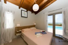 Aurora Residence with Pool and Tennis Court - Image 3