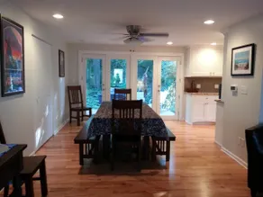 Vintage Lake Michigan Beach Cottage: 4br+loft,3ba-Sleeps 17 - Image 4