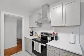 Charming San Marco Bungalow, Close to Everything - Image 3