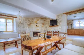 Villa Caneva - Countryside Haven with Full Privacy - Image 3