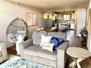Waterfront Boho Retreat - Image 3