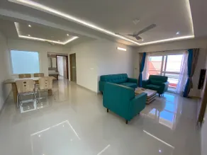 The Holiday Inn, Luxury Serviced Apartments - Image 4