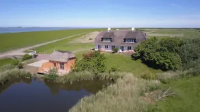 Tede Warft Seaside Cottage North| Kamin, Sauna - Image 2