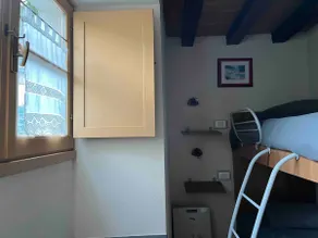 Lovely apartment with reserved parking - Image 5