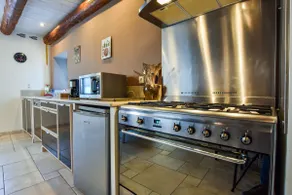 Holiday home with private terrace - Image 5