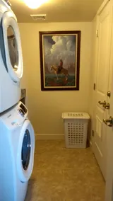 NEW!! Unique 3Bed 2 Bath Condo! Pool and hot tub!! - Image 5