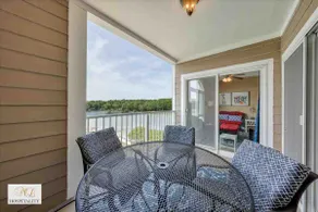 Pointe 3 Bedroom Lakefront Condo #142 - Image 2