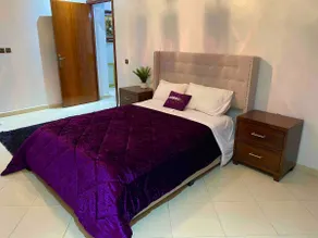 Huge 4 bedroom Condo 2 min walking to TGV train - Image 5
