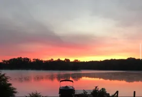 Sunrise Cove on High Rock Lake - Image 2