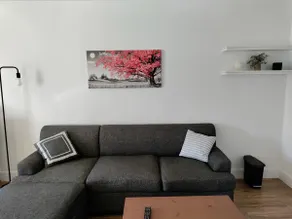 Private 1BR Retreat two blocks from the Beach - Image 2