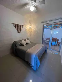 Beautiful condominium with a pool and beach club!! - Image 5