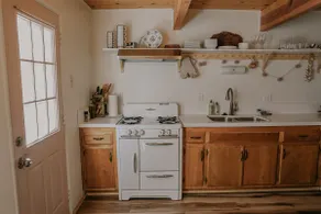 Bear Mountain Getaway: Slopes, Hot Tub, Fireplace! - Image 2