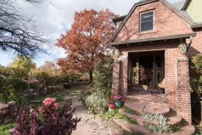 Charming Airbnb in ParkHill neighborhood - Image 5