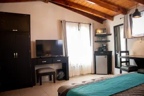 Olvic 3 room - Image 2