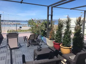 Apartment with views and a terrace - Image 3