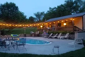 1 of a Kind Guesthouse on 4 Acres. Dogs allowed - Image 2