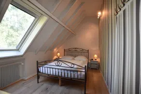 Holiday Home in Saint-Omer near Lake & Forest - Image 5
