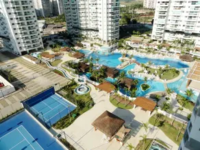 Bora Bora Resort Front Olympic Area - Image 2