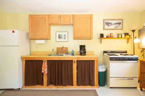 Cozy on Easy Street - Image 5