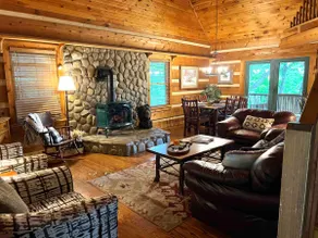 Cozy Log Cabin with amazing view - 3 BR, 3 Bath - Image 4