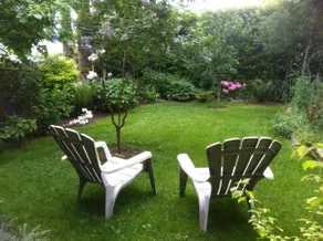 Walk to the U W: Private, Quiet, Garden Apartment - Image 2