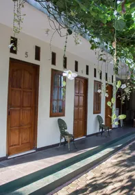 Ndalem Rahayu Pavillion - Image 2