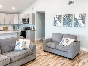Gorgeous water front home on Caney Creek - Image 5