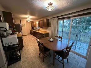 House in Manvel just 10 Min North of Grand Forks! - Image 4