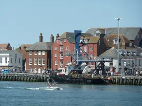 Quayside Close Holiday Apartments - Image 5