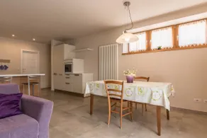 Weekend House - Image 5