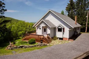 Hog Mountain House Stunning Catskill Mtn Views - Image 4