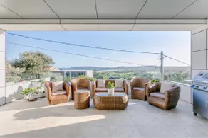 Luxury Beach Home Pool Ocean Views Walk to Beach - Image 3