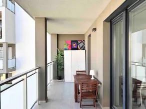 New AC 3BR 2BA Balcony FREE Parking near Metro Apt - Image 3