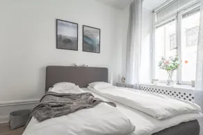 Old charm 3BR in trendy area - Image 3