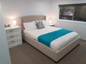 Home away from home in Everton Park - Image 2