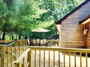 4 BR/3BA Quiet Pool Home - Image 3