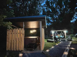 Smoky Mountain Fall Escape • Sleeps 4 • Hot Tub - Image 3