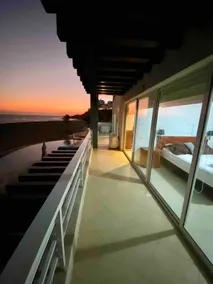 Ocean View Apartment - Image 2