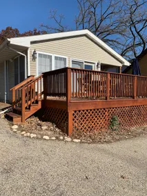 Enjoy Year Round Vacation On Pistakee Lake - Image 3