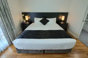 Luxury 3x2 House - Image 4