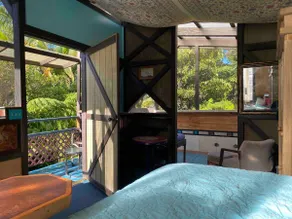 East Hawaii Jungle Suites: Treehouse Cottage - Image 4