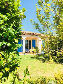 Charming Provençal Villa with Pool nearby - Image 2